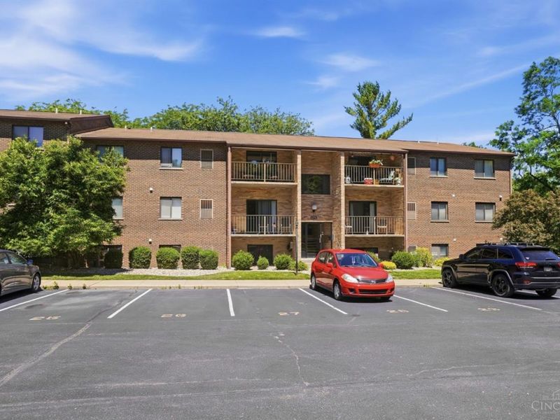 4274 Paul Road, Unit 27, Delhi Twp, OH 45238 Photo 2
