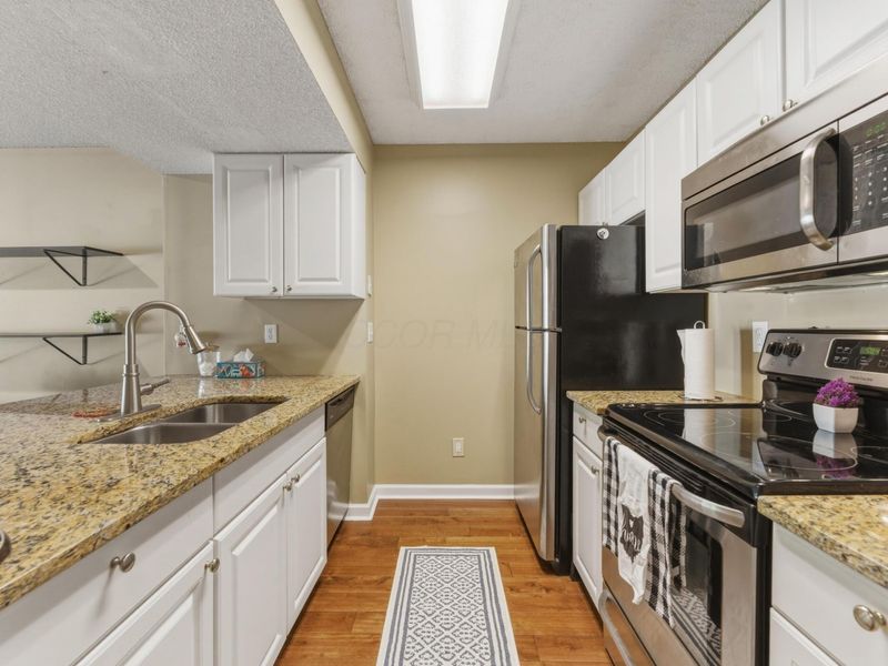 5348 Firebush Lane , Unit 98B, Columbus, OH 43235 Photo 13