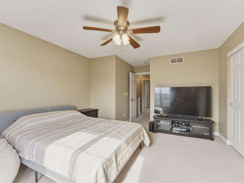 5348 Firebush Lane , Unit 98B, Columbus, OH 43235 Photo 19