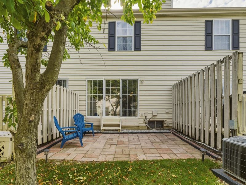 5348 Firebush Lane , Unit 98B, Columbus, OH 43235 Photo 4