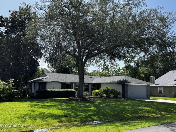 6137 ISLAND FOREST Drive, Fleming Island, FL 32003