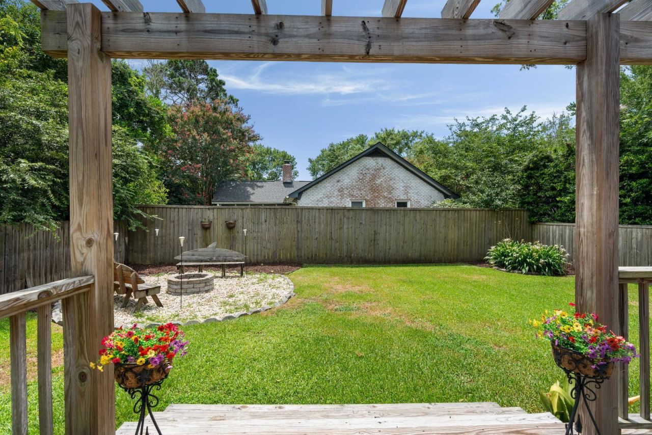 1633 Longview Road Photo 24