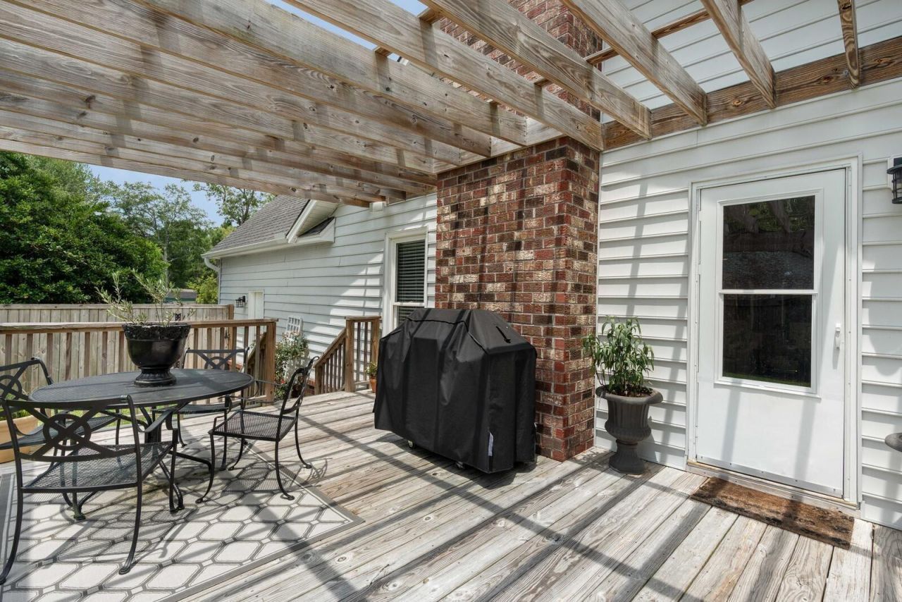 1633 Longview Road Photo 28