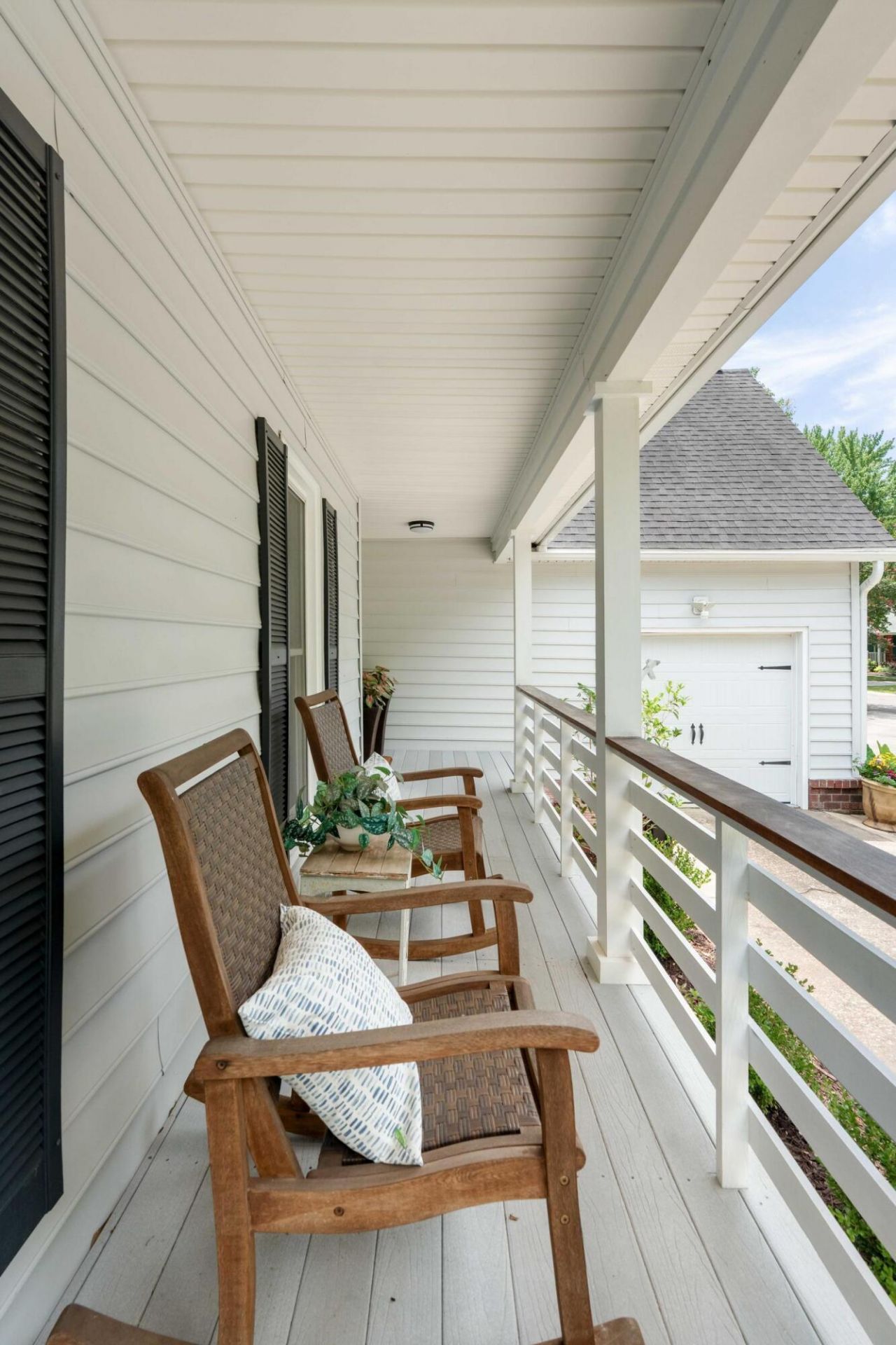 1633 Longview Road Photo 4