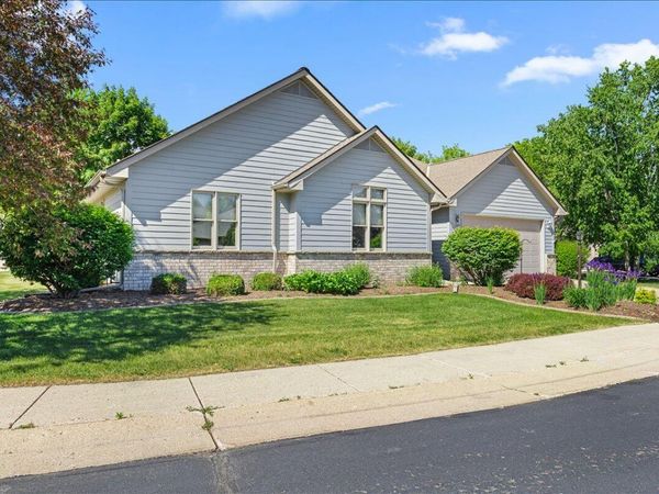 1320 West Heights Ct, West Bend, WI 53095