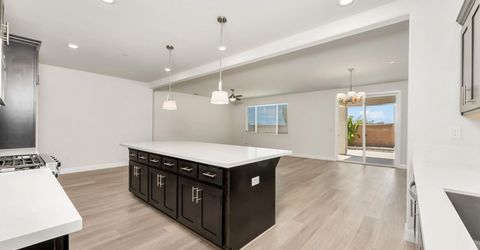 8032 Challis Cir, Roseville, CA 95747 Photo