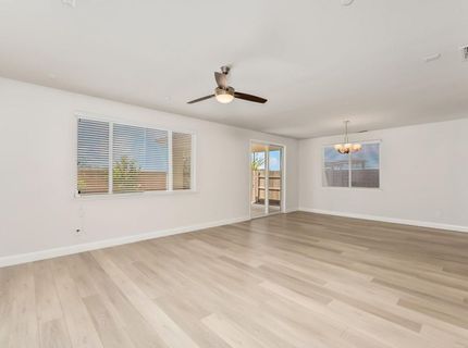 8032 Challis Cir, Roseville, CA 95747 Photo