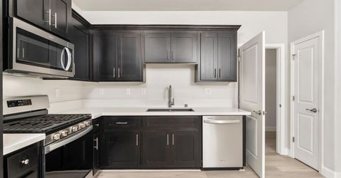 8032 Challis Cir, Roseville, CA 95747 Photo