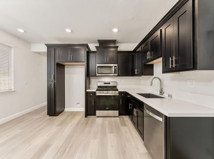 8032 Challis Cir, Roseville, CA 95747 Photo