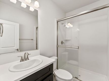 8032 Challis Cir, Roseville, CA 95747 Photo