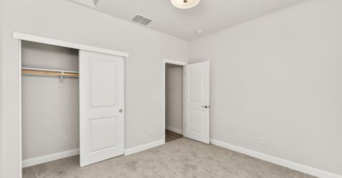 8032 Challis Cir, Roseville, CA 95747 Photo
