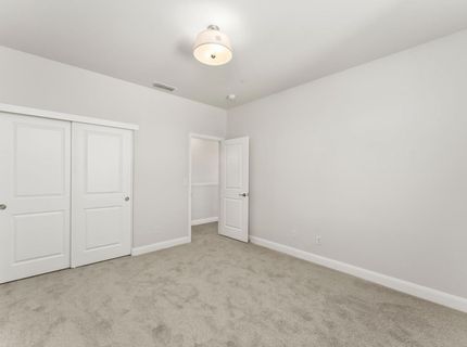 8032 Challis Cir, Roseville, CA 95747 Photo