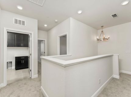 8032 Challis Cir, Roseville, CA 95747 Photo