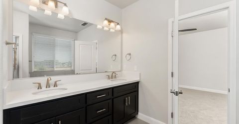 8032 Challis Cir, Roseville, CA 95747 Photo