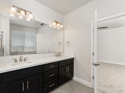 8032 Challis Cir, Roseville, CA 95747 Photo