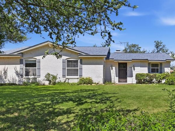 203 Tharp Drive, Highland Village, TX 75077