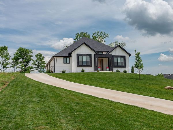 5980 S Dollison Avenue , Springfield, MO 65810