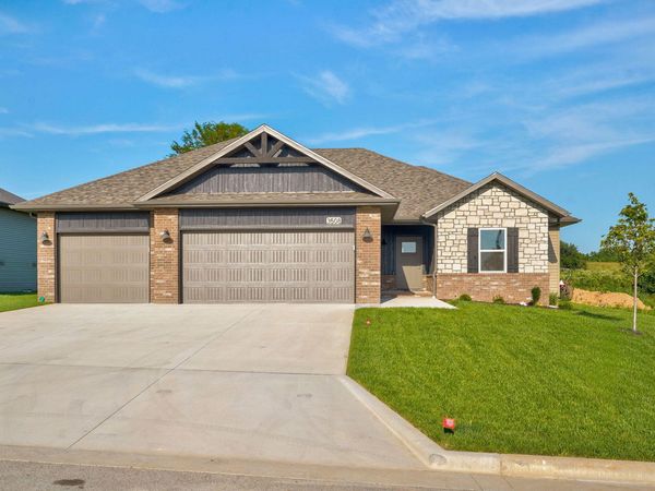 3508 N Marlin Drive , Ozark, MO 65721