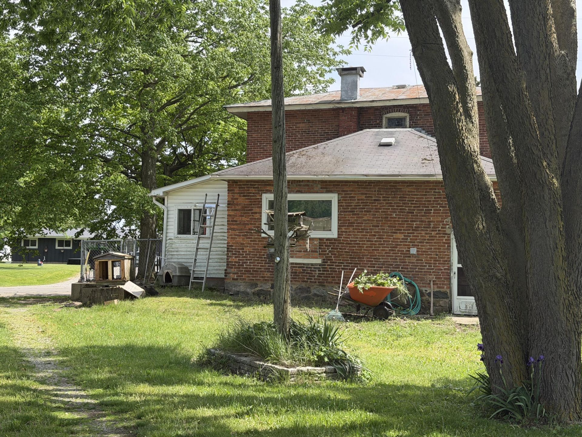 118 E Chicago Road, Coldwater, MI 49036 Main Photo