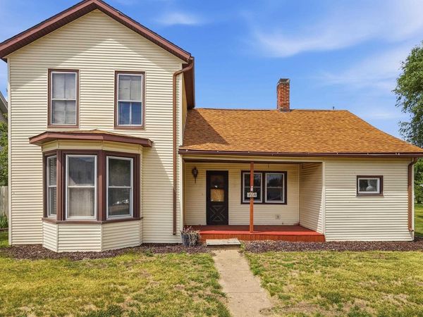 804 Walnut Street, THOMSON, IL 61285