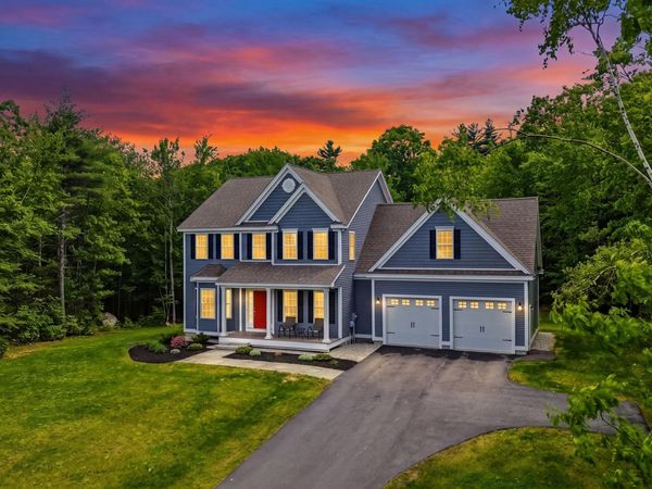 12 Old Mill Lane, Hooksett, NH 03106