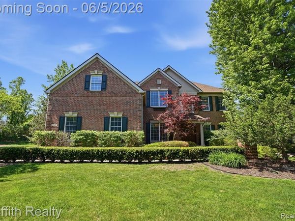 1543 Fairfax Court , Milford Twp, MI 48380