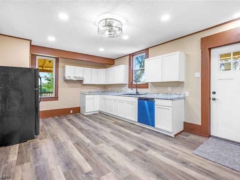 15150 Smith Road, Kensington, OH 44427 Photo 6