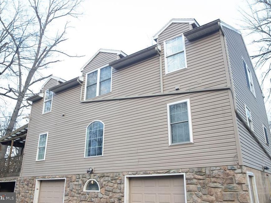 198 Valley Lane , Hummelstown, PA 17036 Main Photo