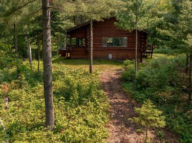 5033 Barnum Road NW, Hackensack, MN 56452
