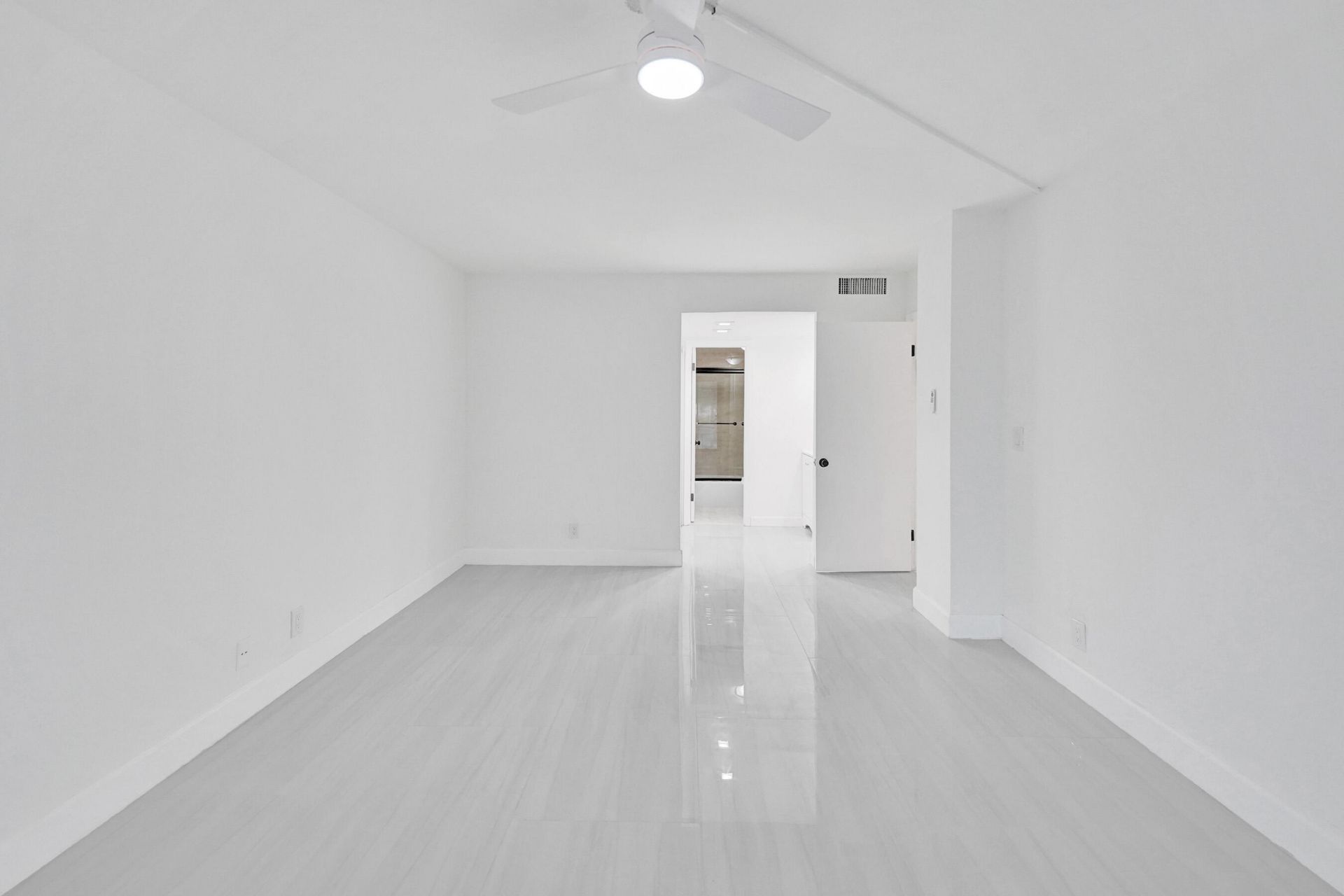 3800 N Hills Drive, Unit 208, Hollywood, FL 33021 Photo