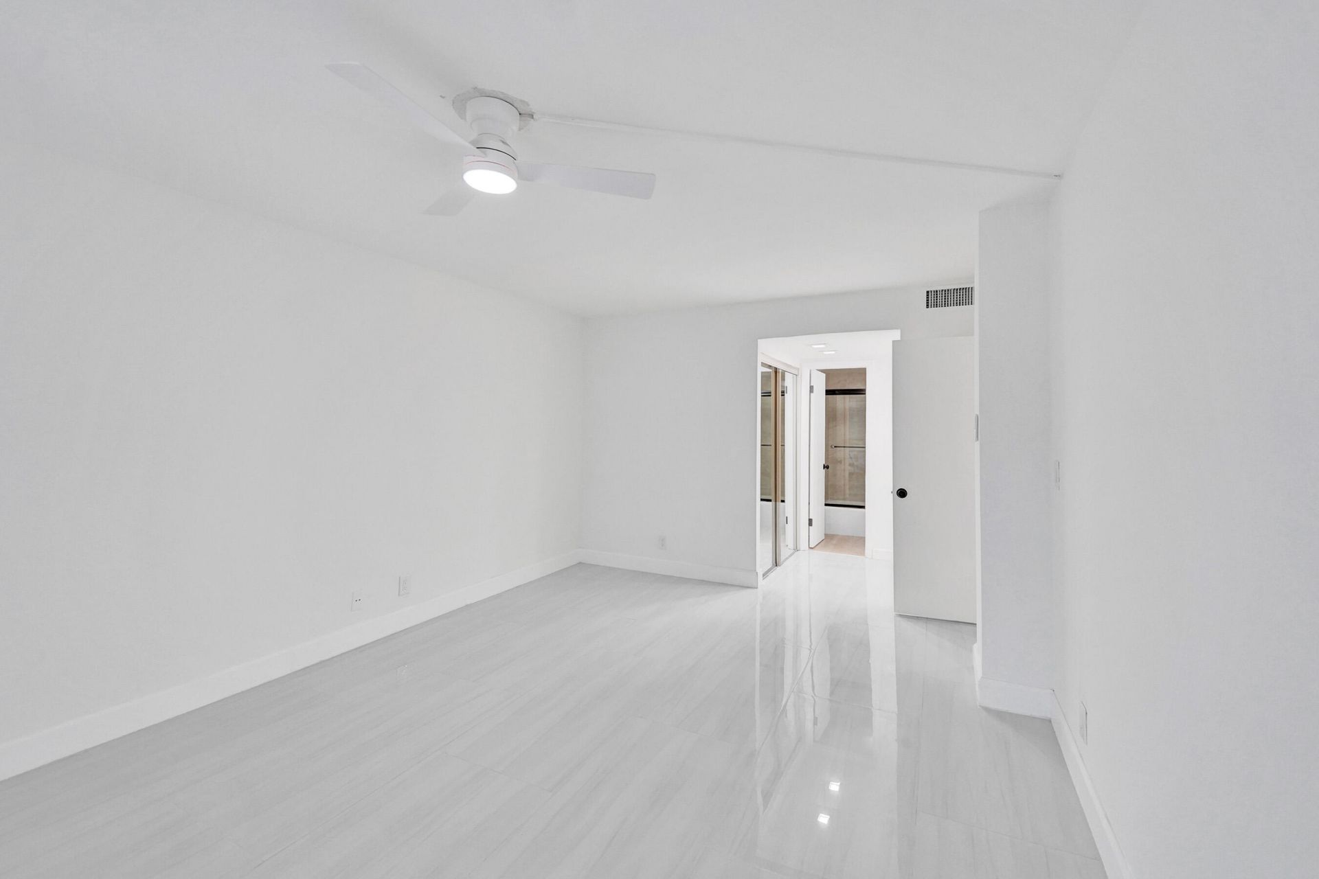 3800 N Hills Drive, Unit 208, Hollywood, FL 33021 Photo
