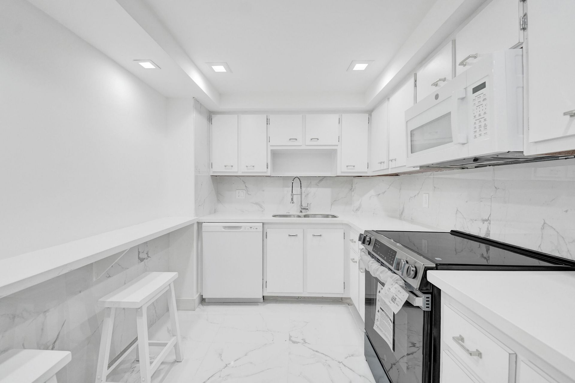 3800 N Hills Drive, Unit 208, Hollywood, FL 33021 Photo