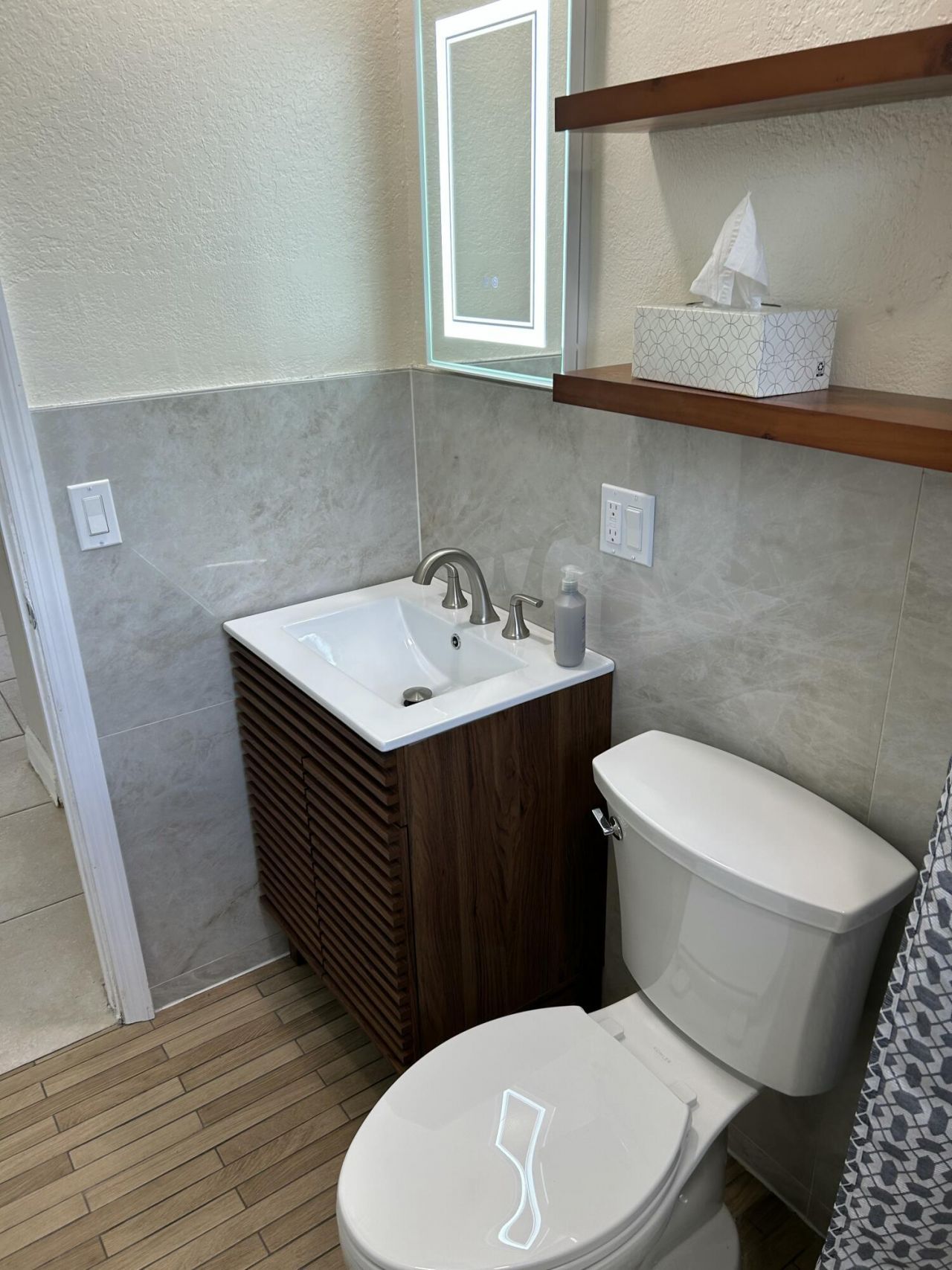 61 NW 47th Street, Oakland Park, FL 33309 Photo