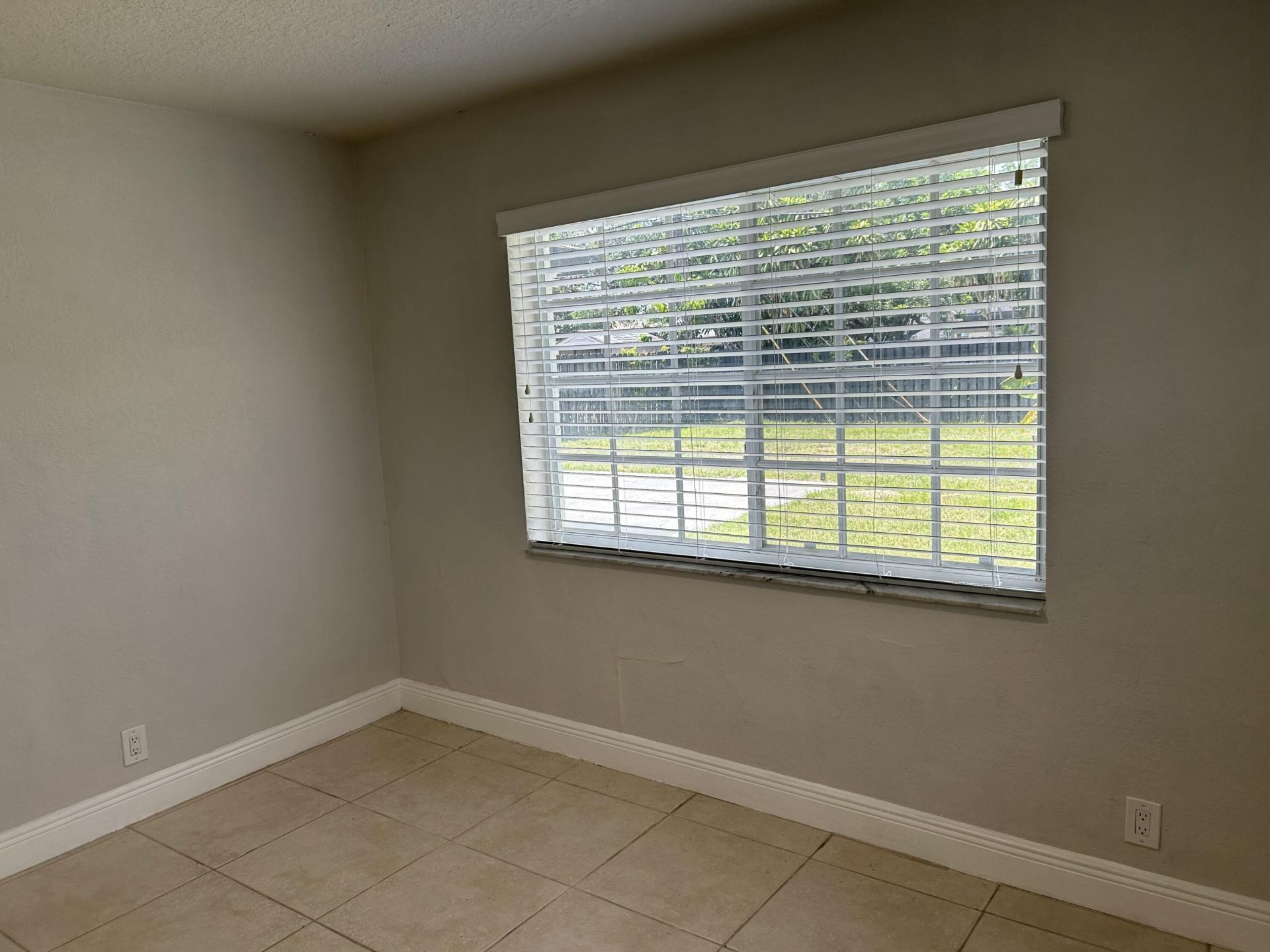 61 NW 47th Street, Oakland Park, FL 33309 Photo