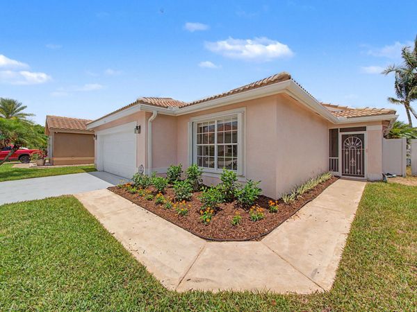 7218 Michigan Isle Road, Lake Worth, FL 33467