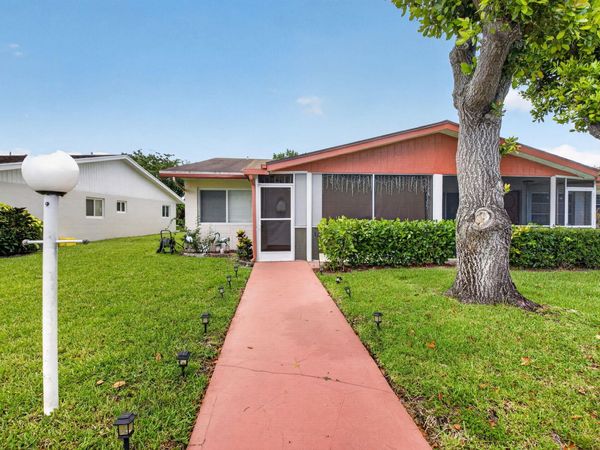 14232 Campanelli Drive, Delray Beach, FL 33484