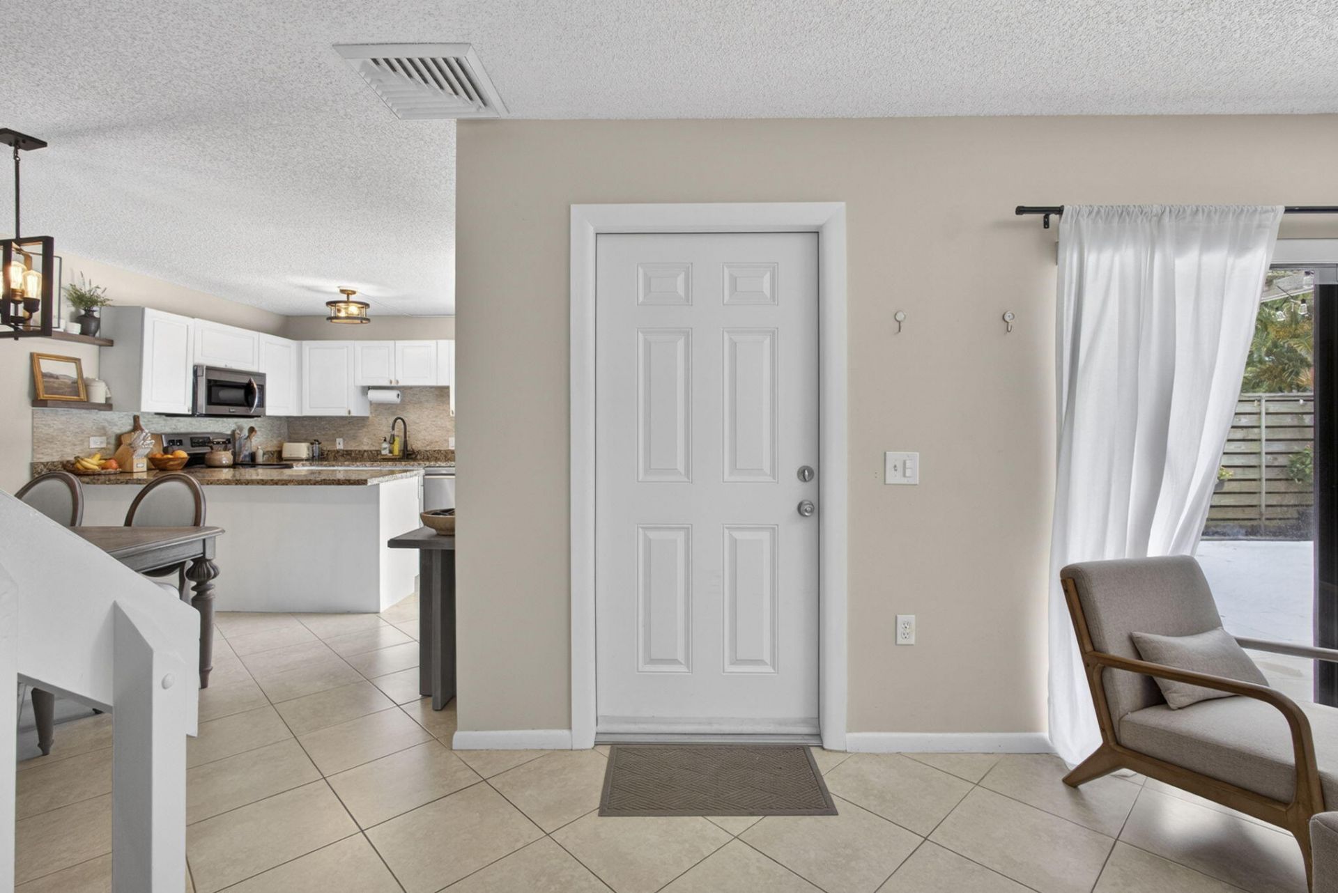 121 1st Terrace, Palm Beach Gardens, FL 33418 Photo