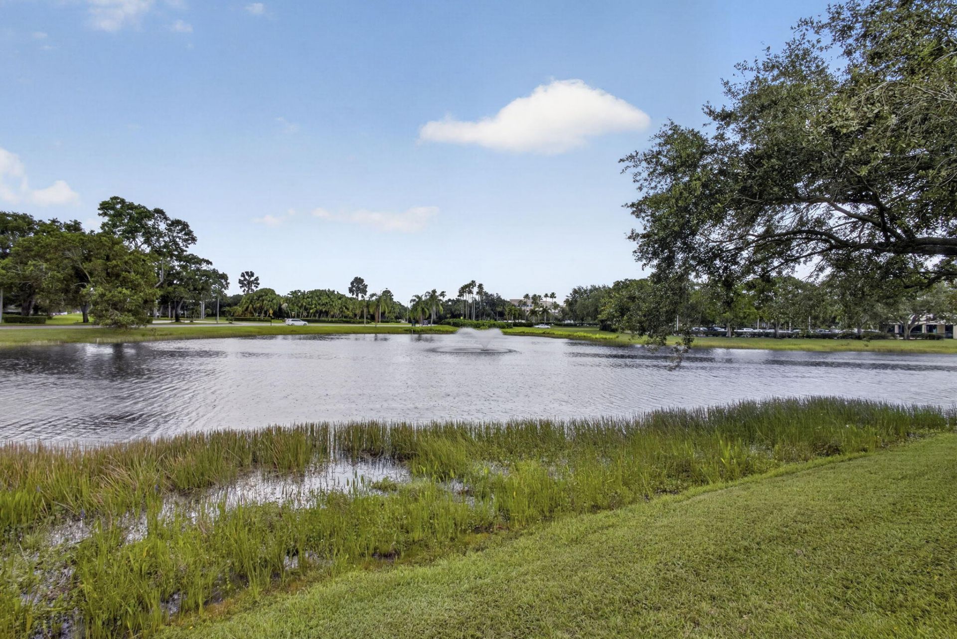 121 1st Terrace, Palm Beach Gardens, FL 33418 Photo