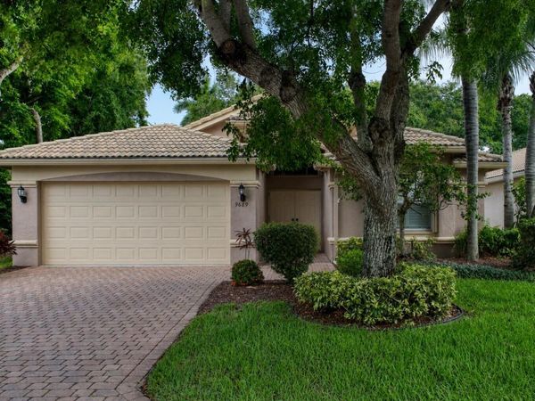 9689 Positano Way, Lake Worth, FL 33467