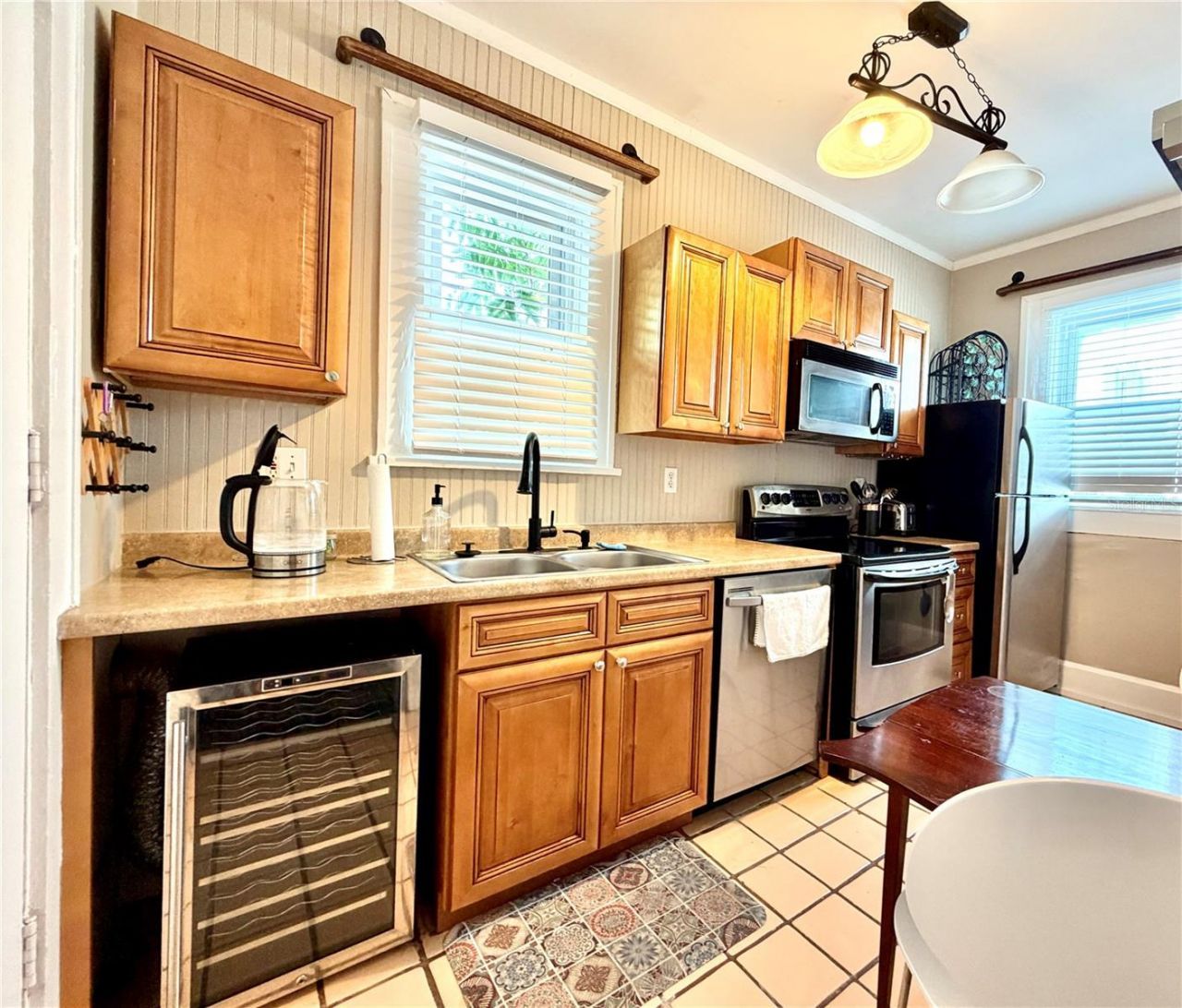 2014 Jackson Street N, Unit 2, Saint Petersburg, FL 33704 Photo