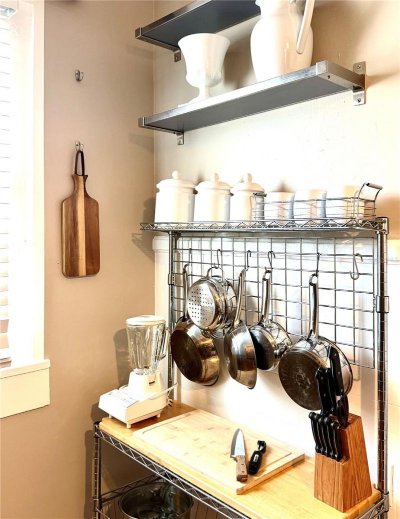 2014 Jackson Street N, Unit 2, Saint Petersburg, FL 33704 Photo