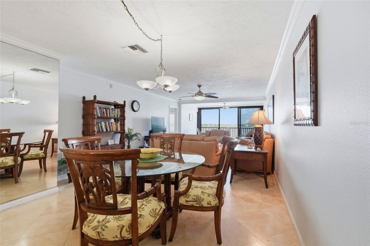 8977 Midnight Pass Road, Unit 519, Sarasota, FL 34242 Photo