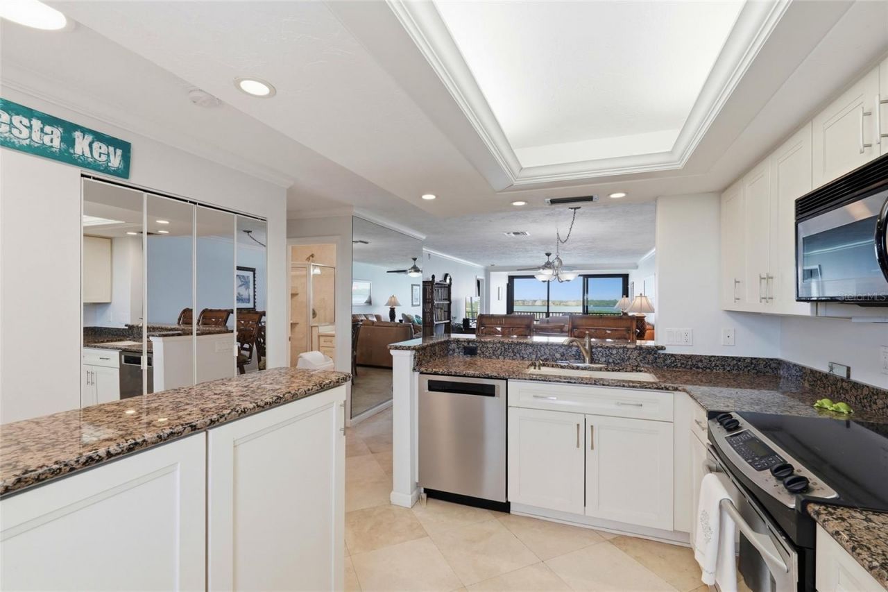 8977 Midnight Pass Road, Unit 519, Sarasota, FL 34242 Photo