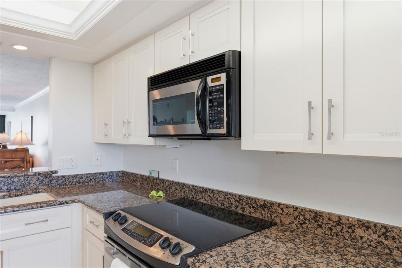8977 Midnight Pass Road, Unit 519, Sarasota, FL 34242 Photo