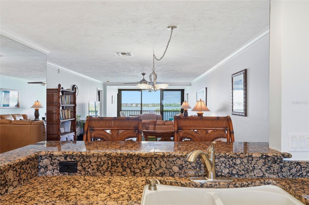 8977 Midnight Pass Road, Unit 519, Sarasota, FL 34242 Photo
