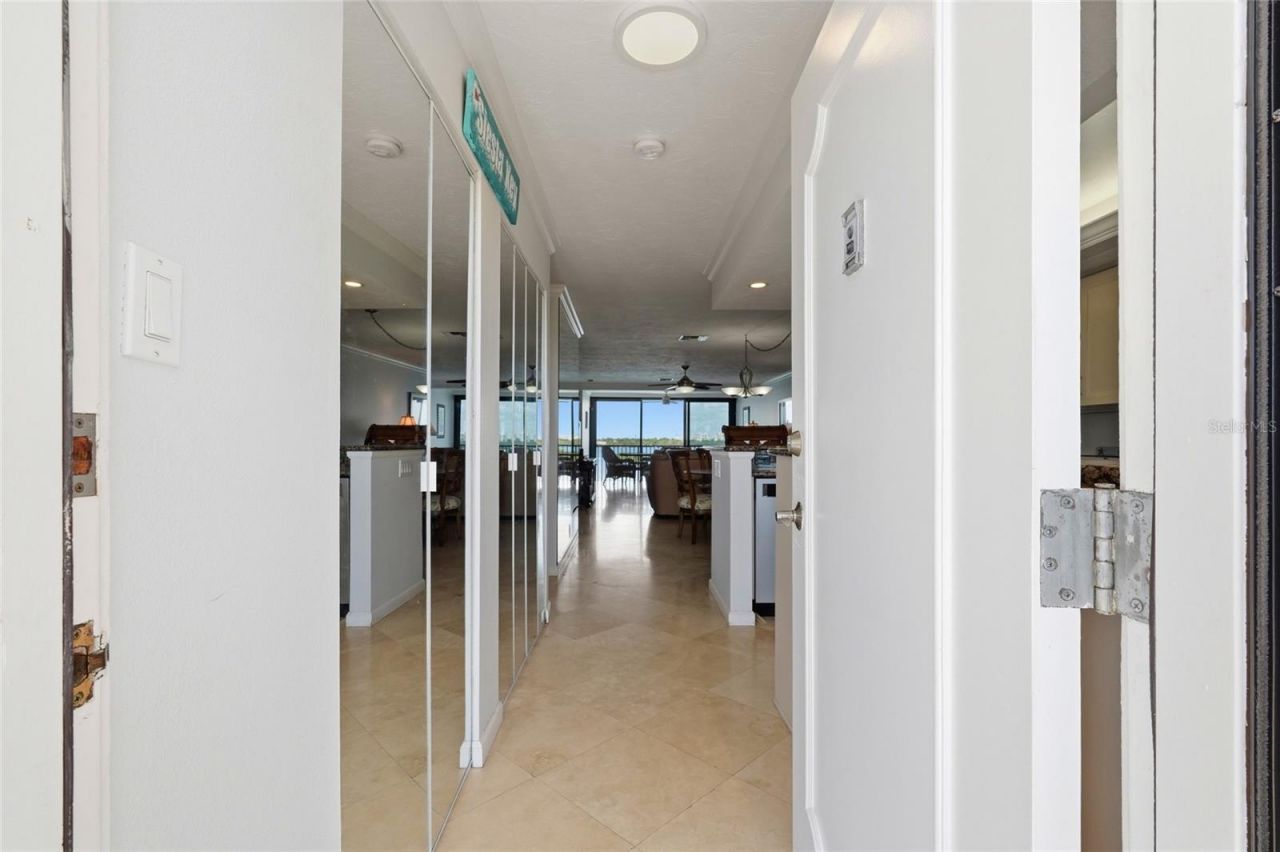 8977 Midnight Pass Road, Unit 519, Sarasota, FL 34242 Photo