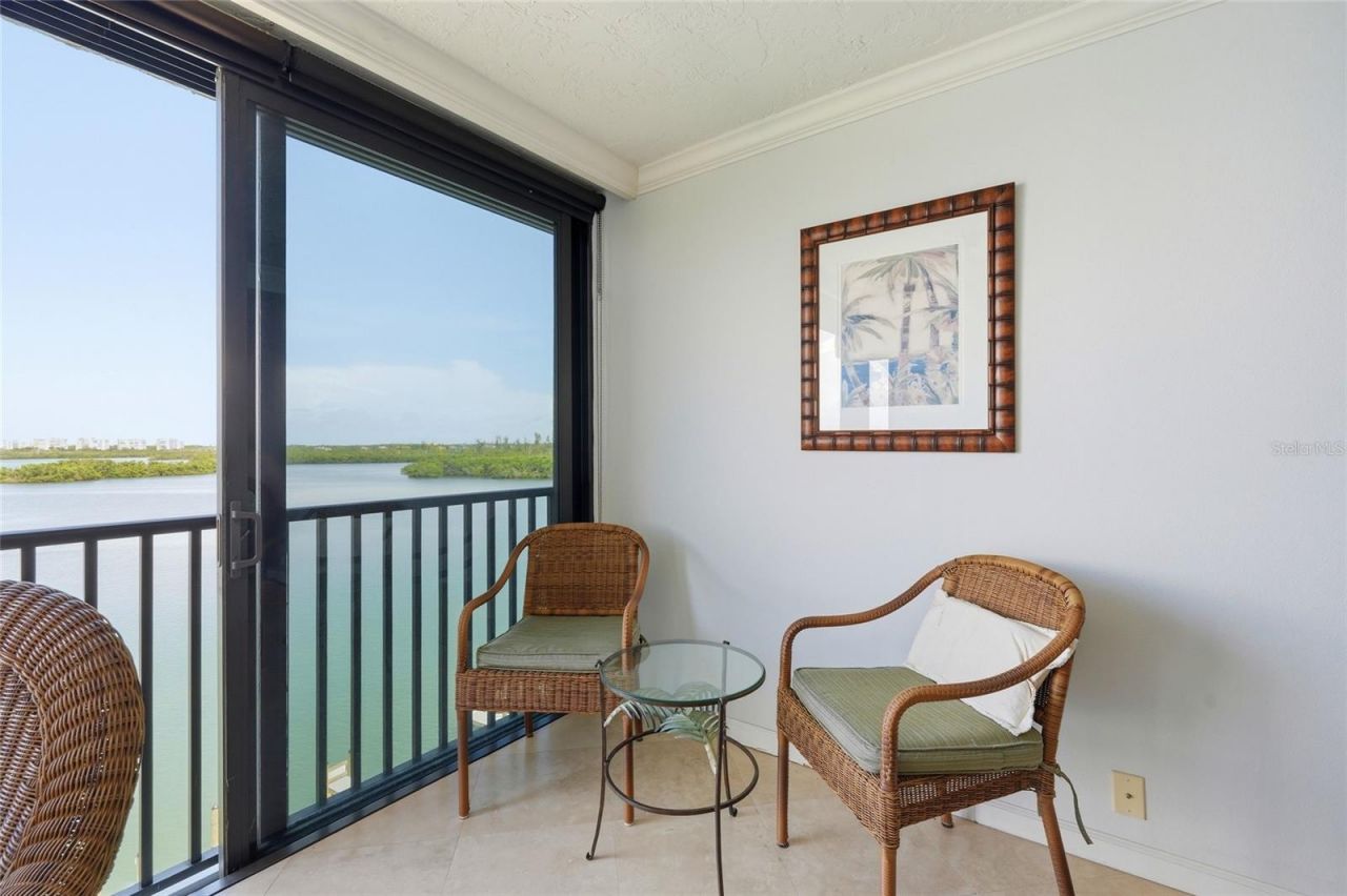 8977 Midnight Pass Road, Unit 519, Sarasota, FL 34242 Photo