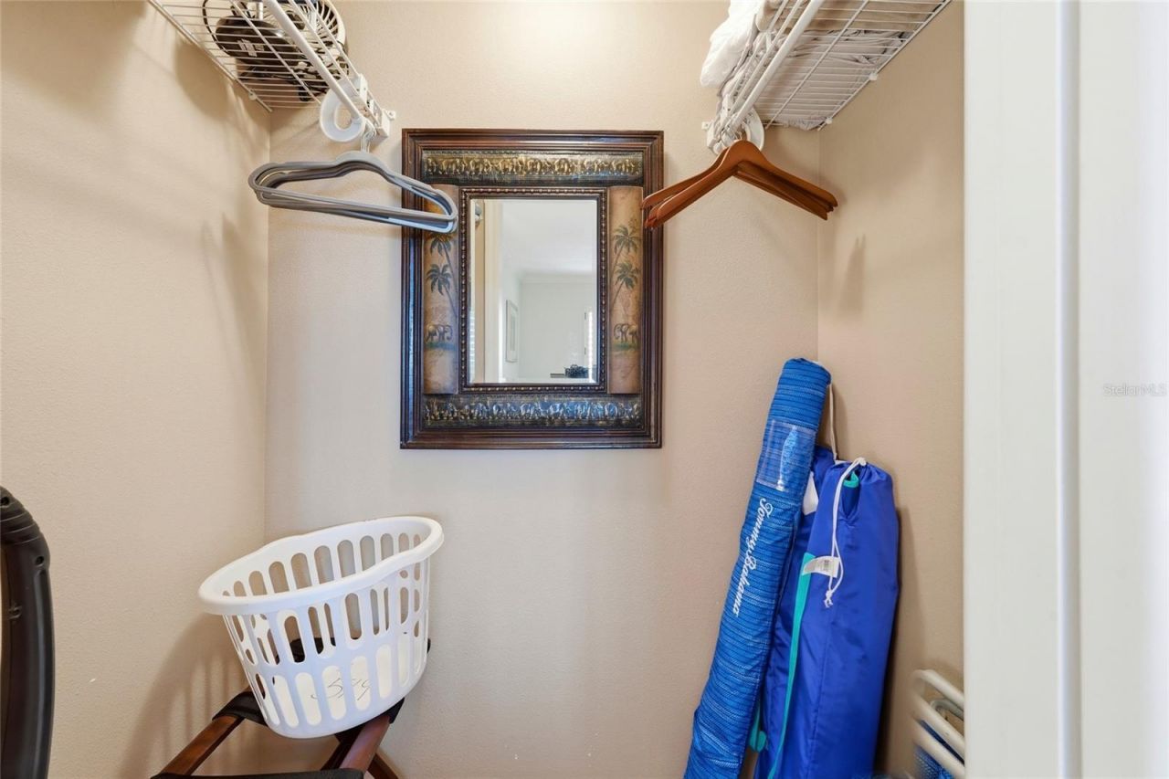 8977 Midnight Pass Road, Unit 519, Sarasota, FL 34242 Photo