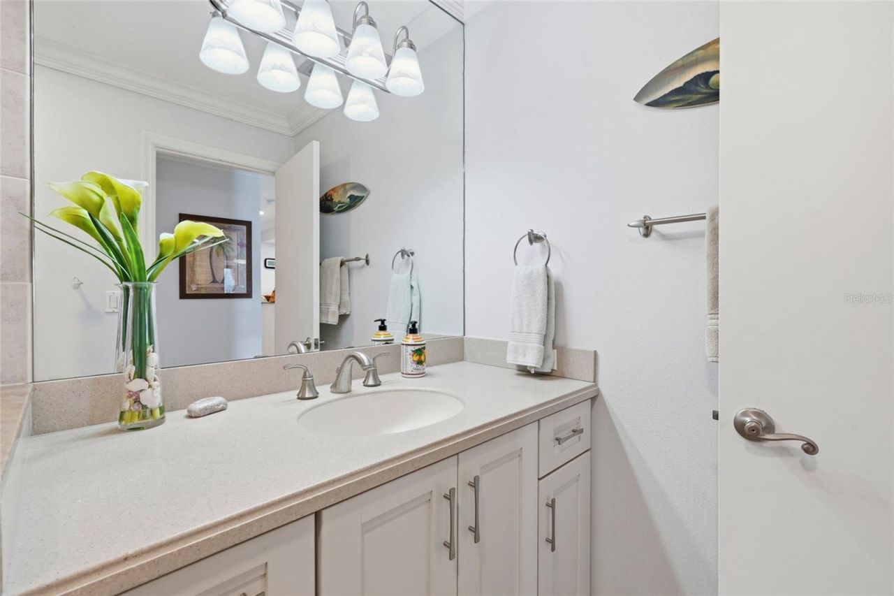 8977 Midnight Pass Road, Unit 519, Sarasota, FL 34242 Photo