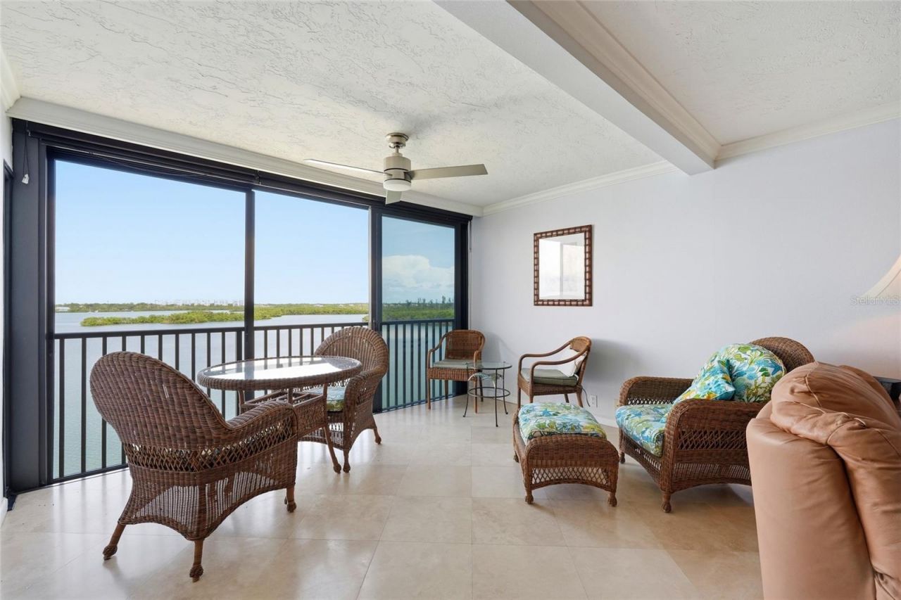 8977 Midnight Pass Road, Unit 519, Sarasota, FL 34242 Photo